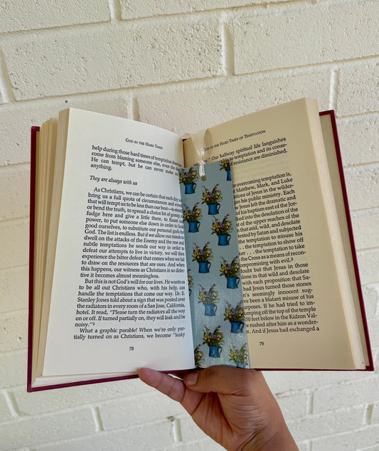 Little blue pot bookmark