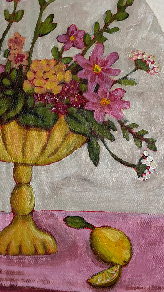 Golden vase